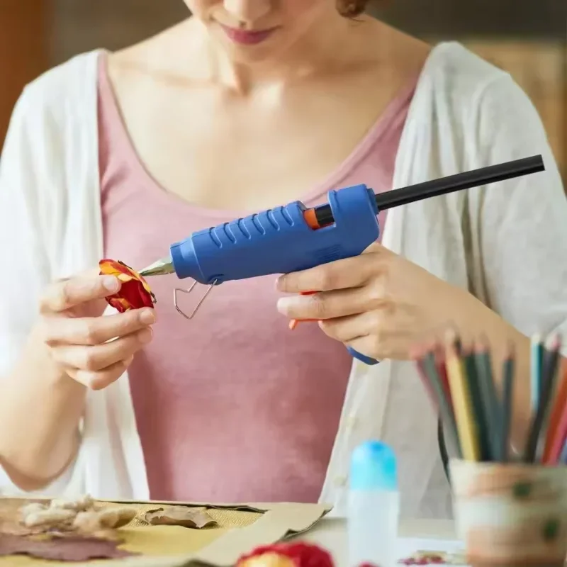 Black Hot Melt Glue Stick 7mm  – обзор и цена Power Tools Wholesale